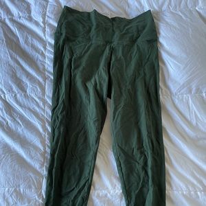 aritzia leggings